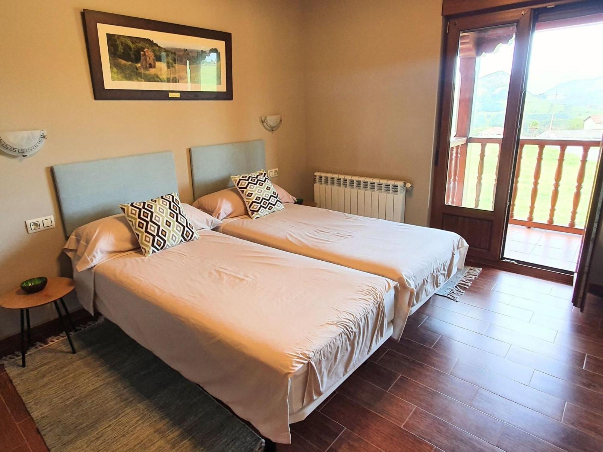 La Bergerie Del Uncal Villa อาร์ริออนดาส ภายนอก รูปภาพ